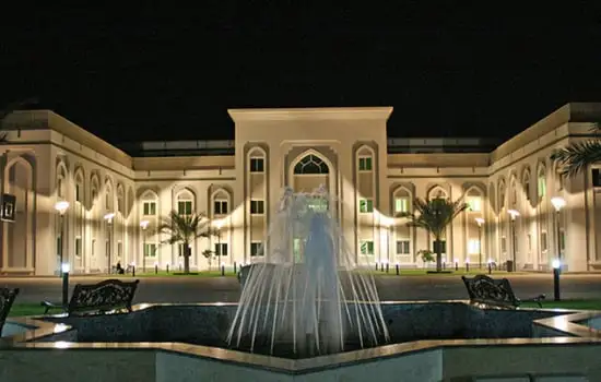 تحصیل پزشکی در عمان