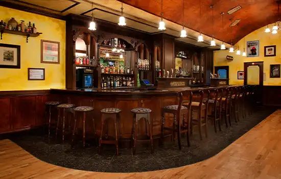 O'Malley's Irish Pub 